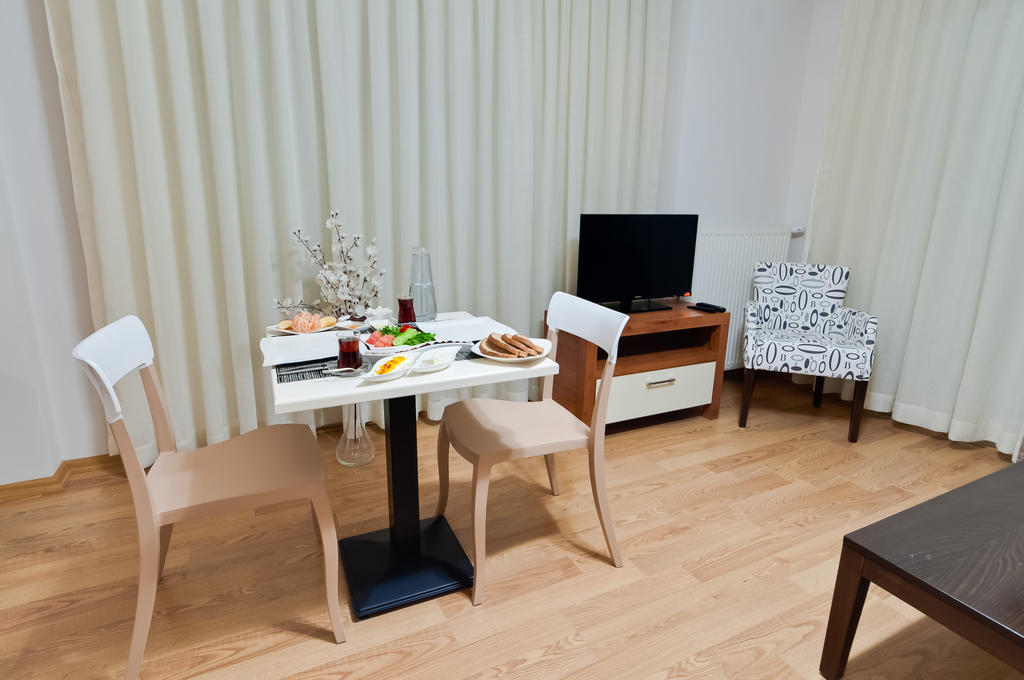 Upart Home Мерсин Екстериор снимка